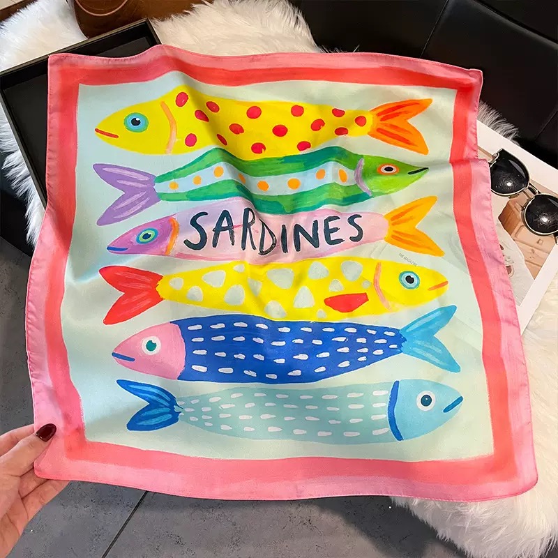 Face Scarf Mask - Kwadratowe jedwabne apaszki damskie z modnym