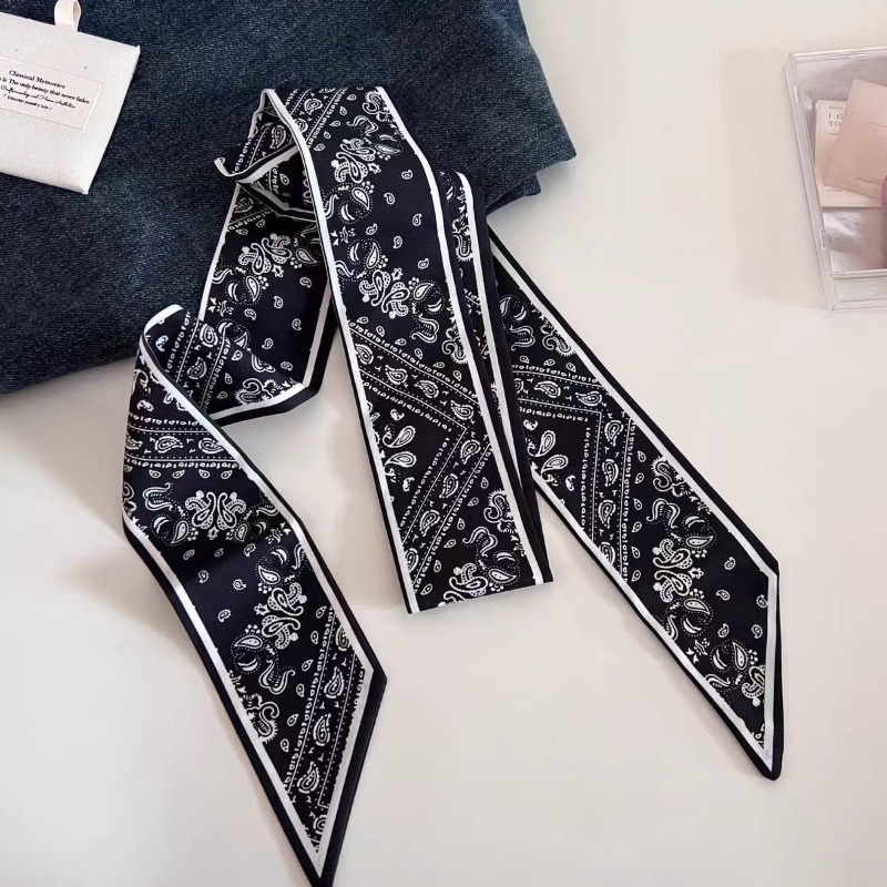 Czarno-biały dwustronny szal p – Ascot Neck Scarf recenzja i cena