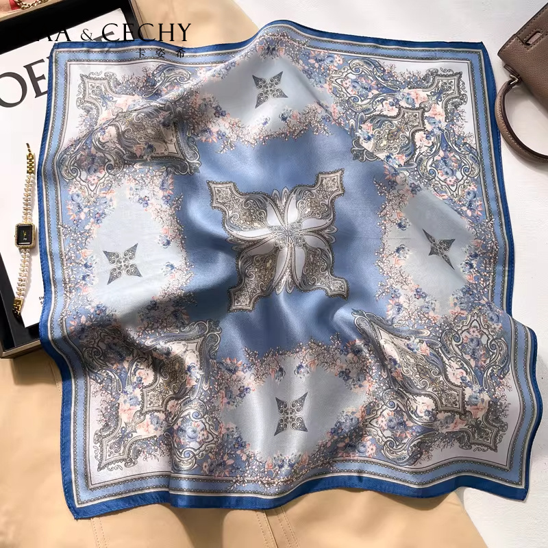 Barokowa kwiatowa apaszka kwad – Ascot Neck Scarf recenzja i cena